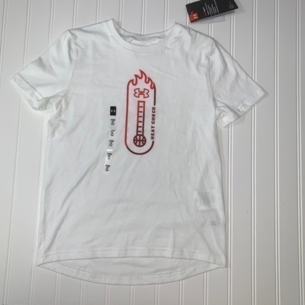 NEW Under armour t-shirt boys​